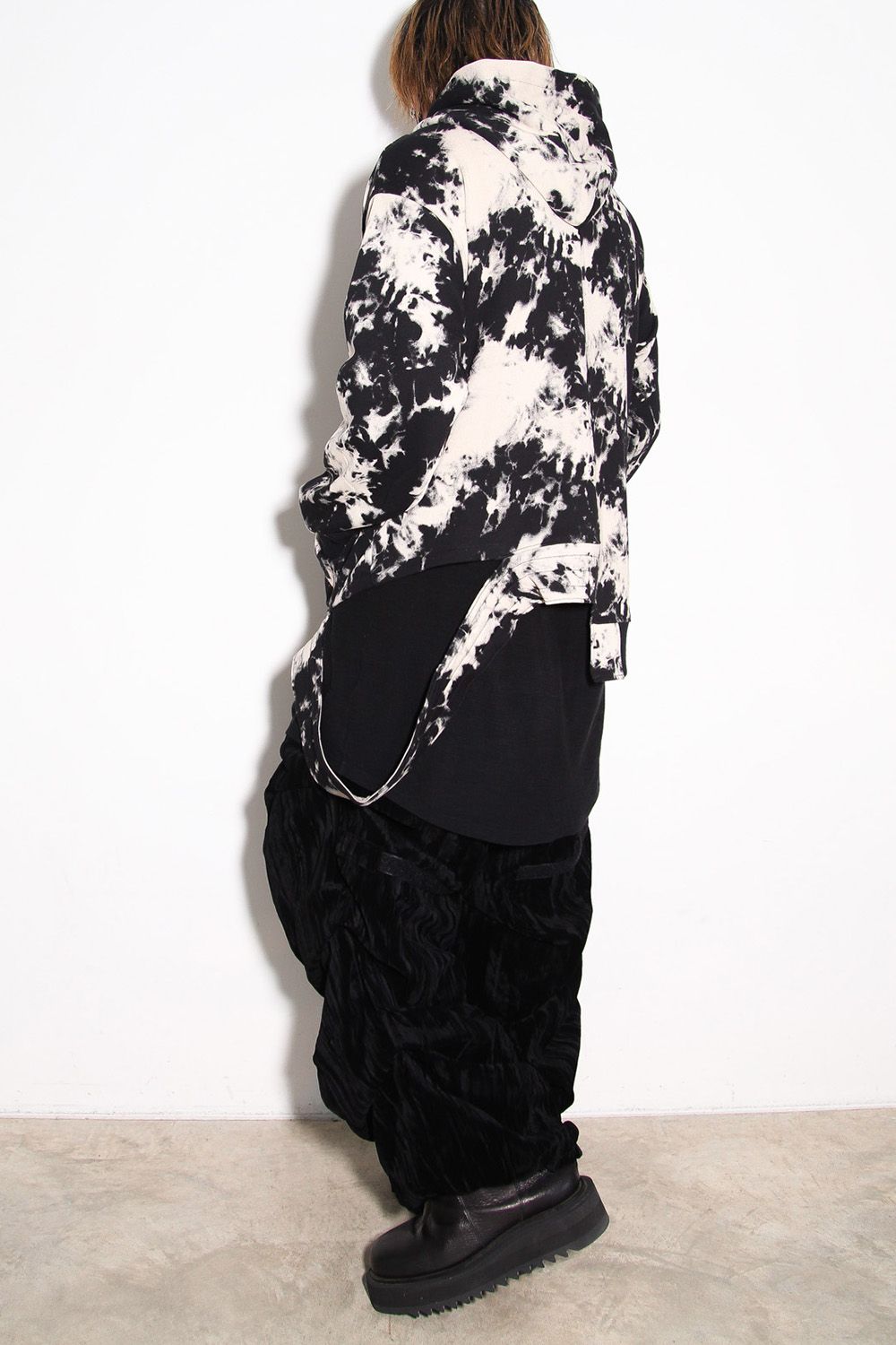 ベロアワイドパンツ残りわずか