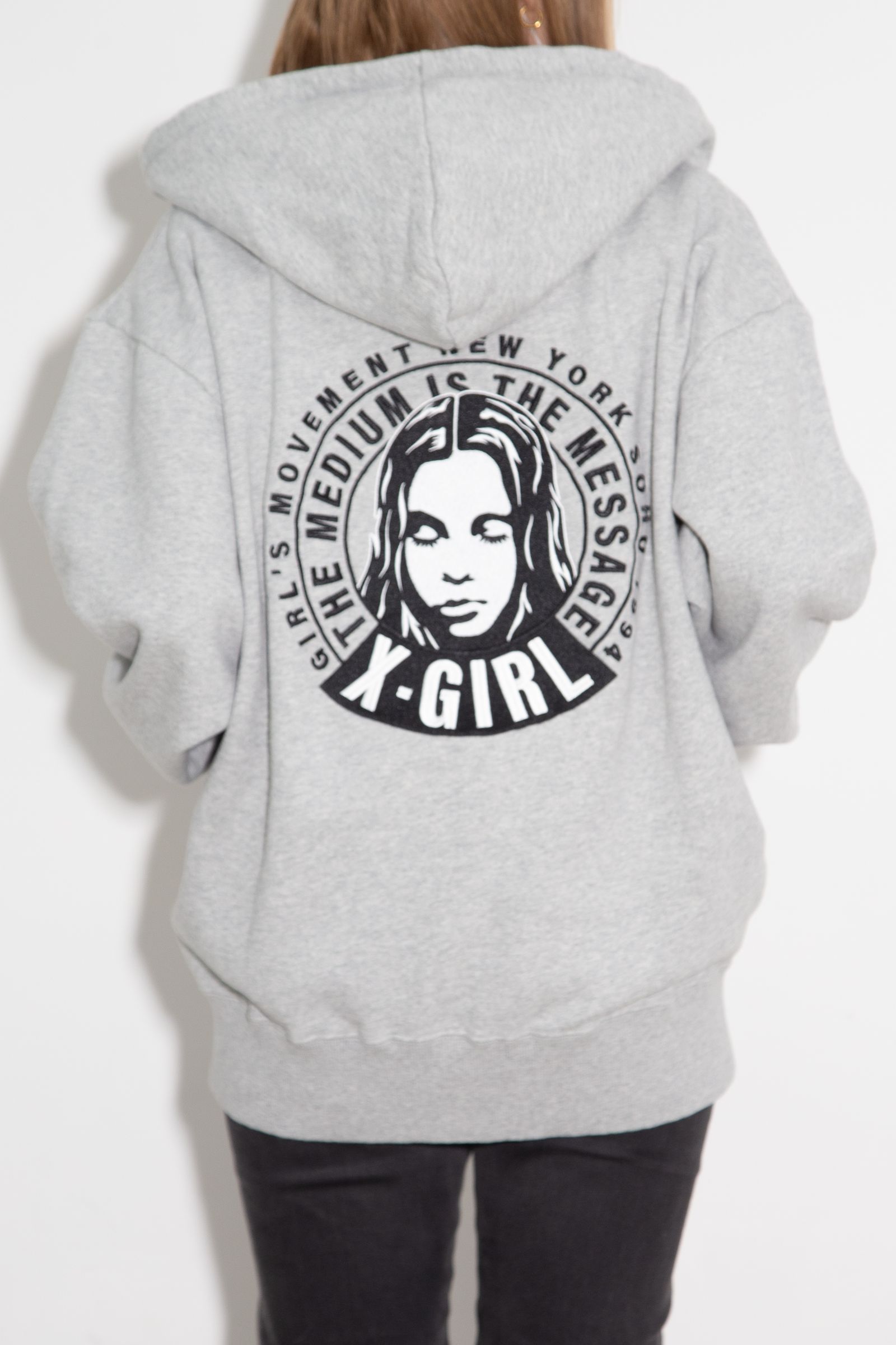 CIRCLE MESSAGE AND FACE ZIP UP SWEAT HOODIE / アッシュ