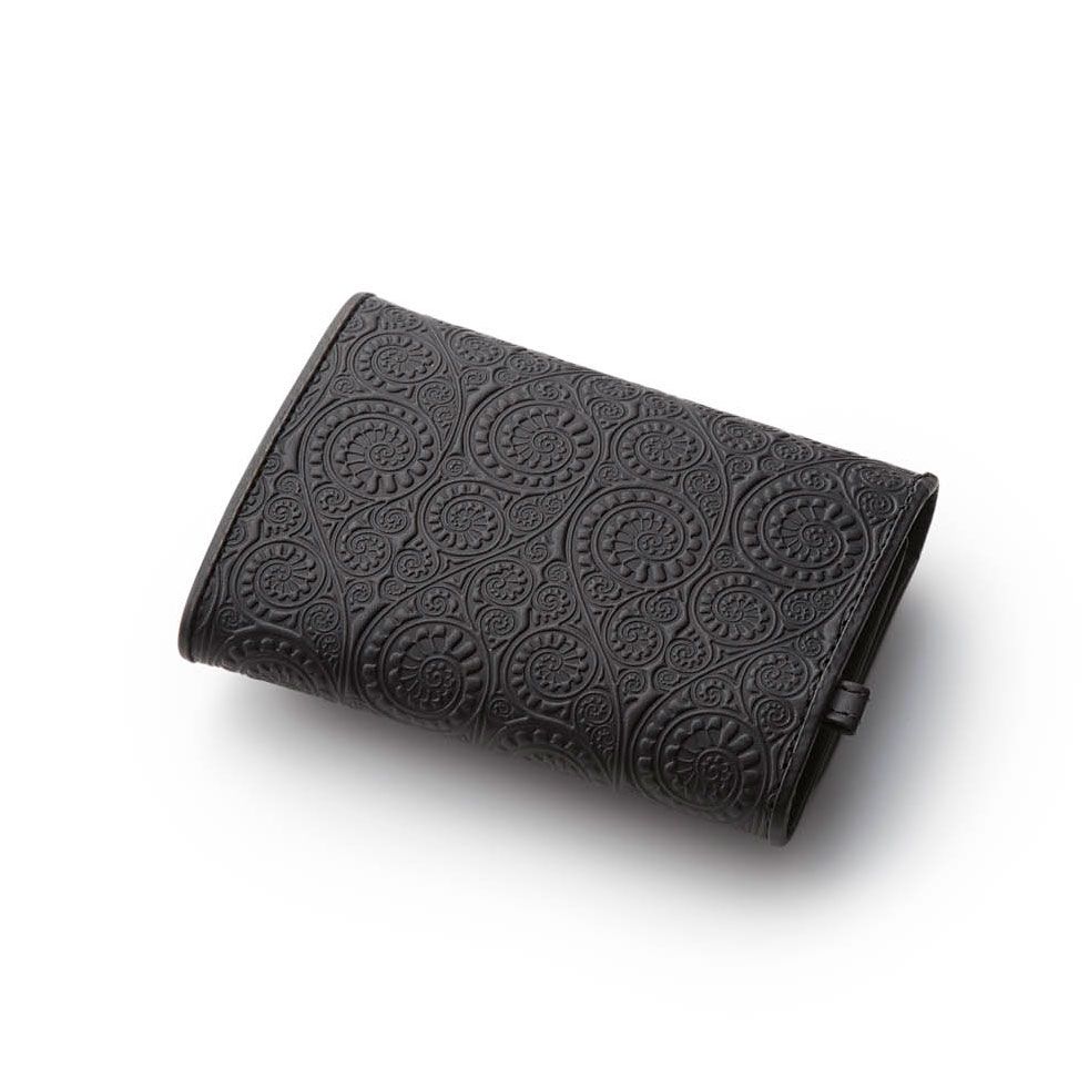 GARNI - Vine Pattern Three Fold Wallet / ブラック | Tempt