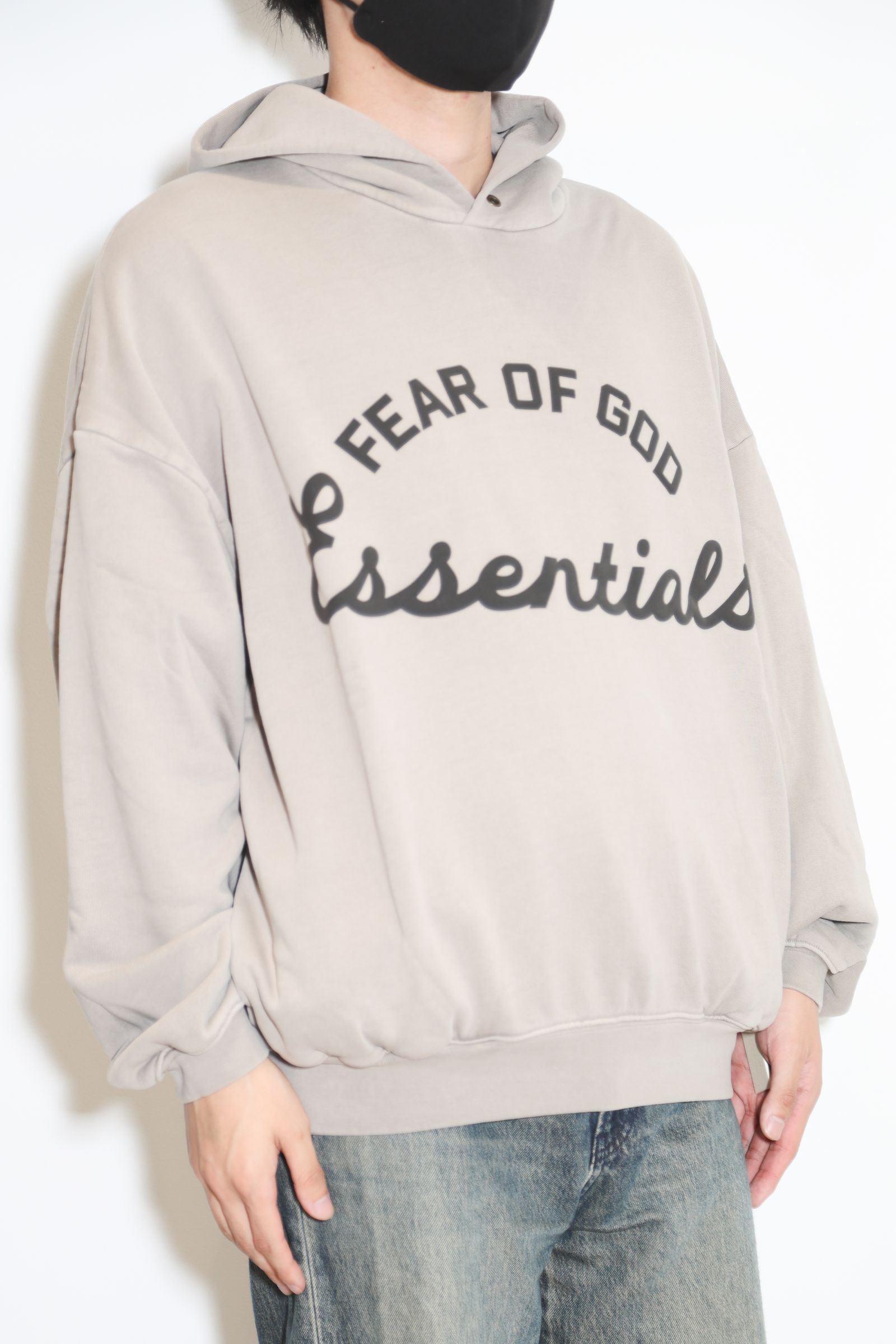 TRAINING 90S HOODIE / フェイデッドシール