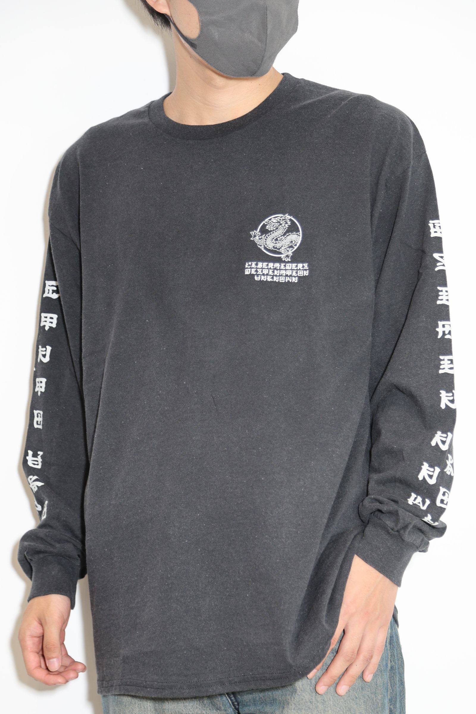 DRAGON L/S TEE / ブラック