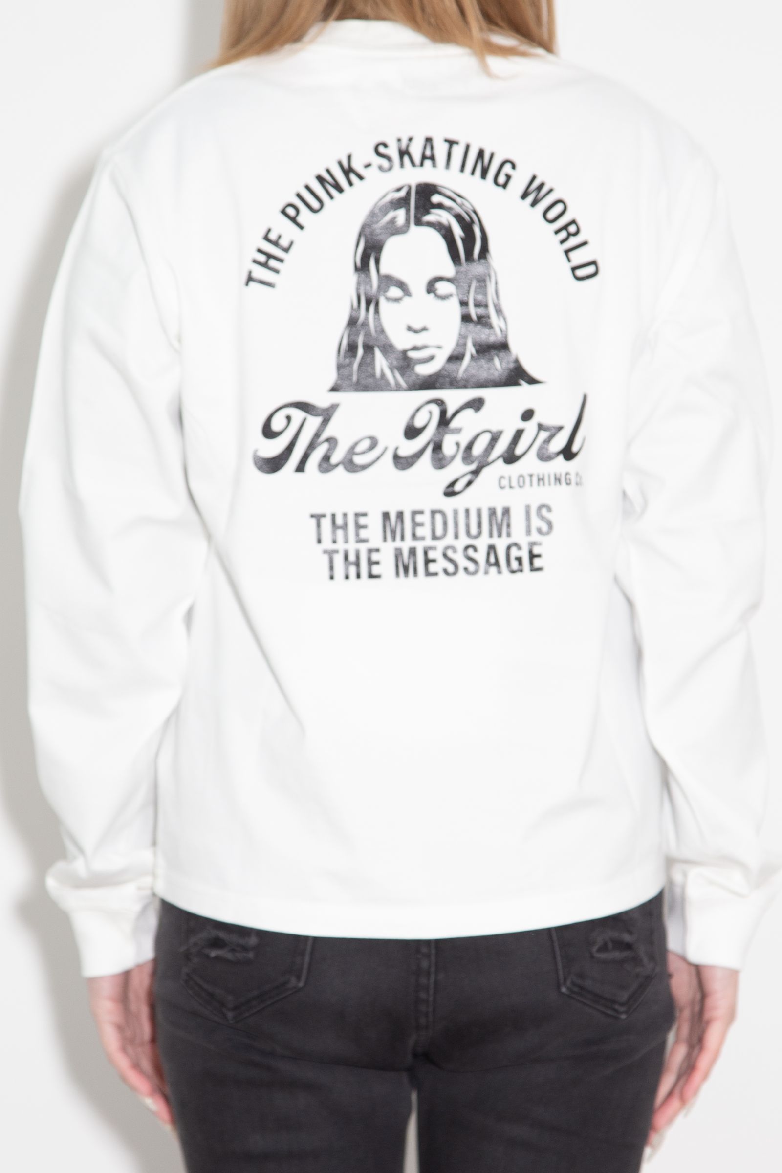 ARCH LOGO AND FACE L/S TEE / ホワイト