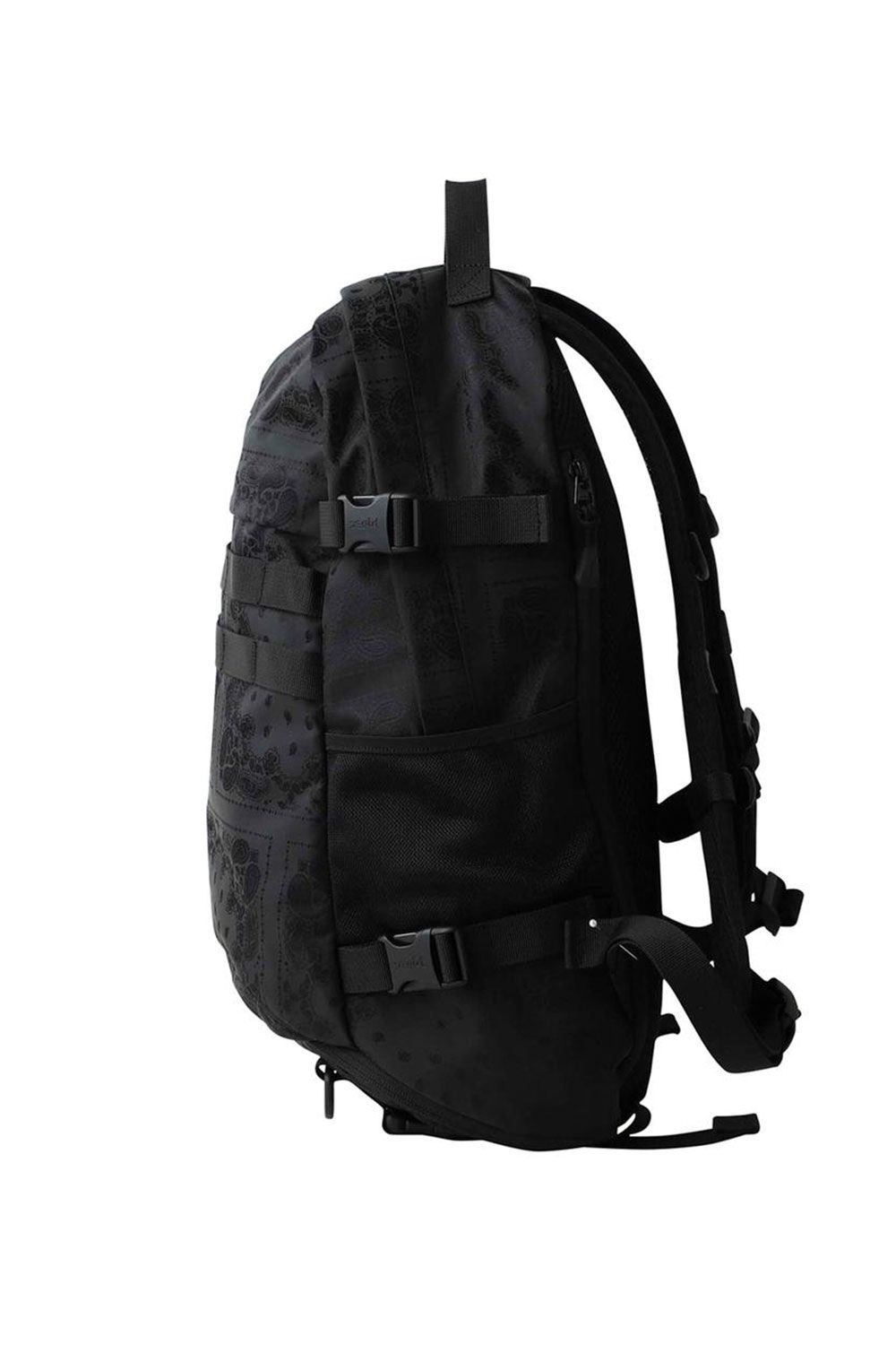 【人気定番商品】MILLS LOGO ADVENTURE BACKPACK / ブラック