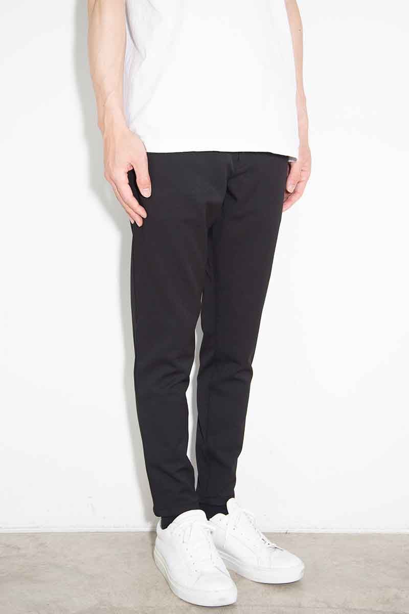 PAT TIGHT EASY PANTS / ブラック