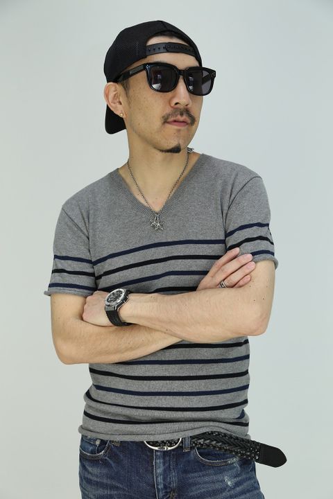 肌触り抜群のAKMのニットTシャツ