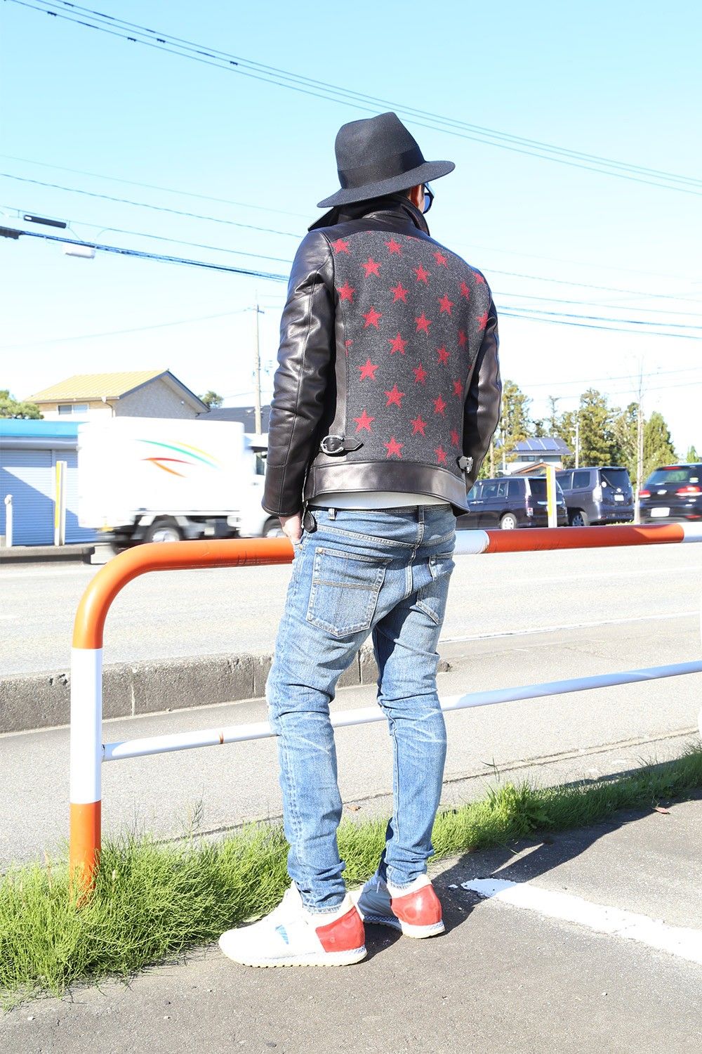1PIU1UGUALE3 9 TAPERED DAMAGED スタイル