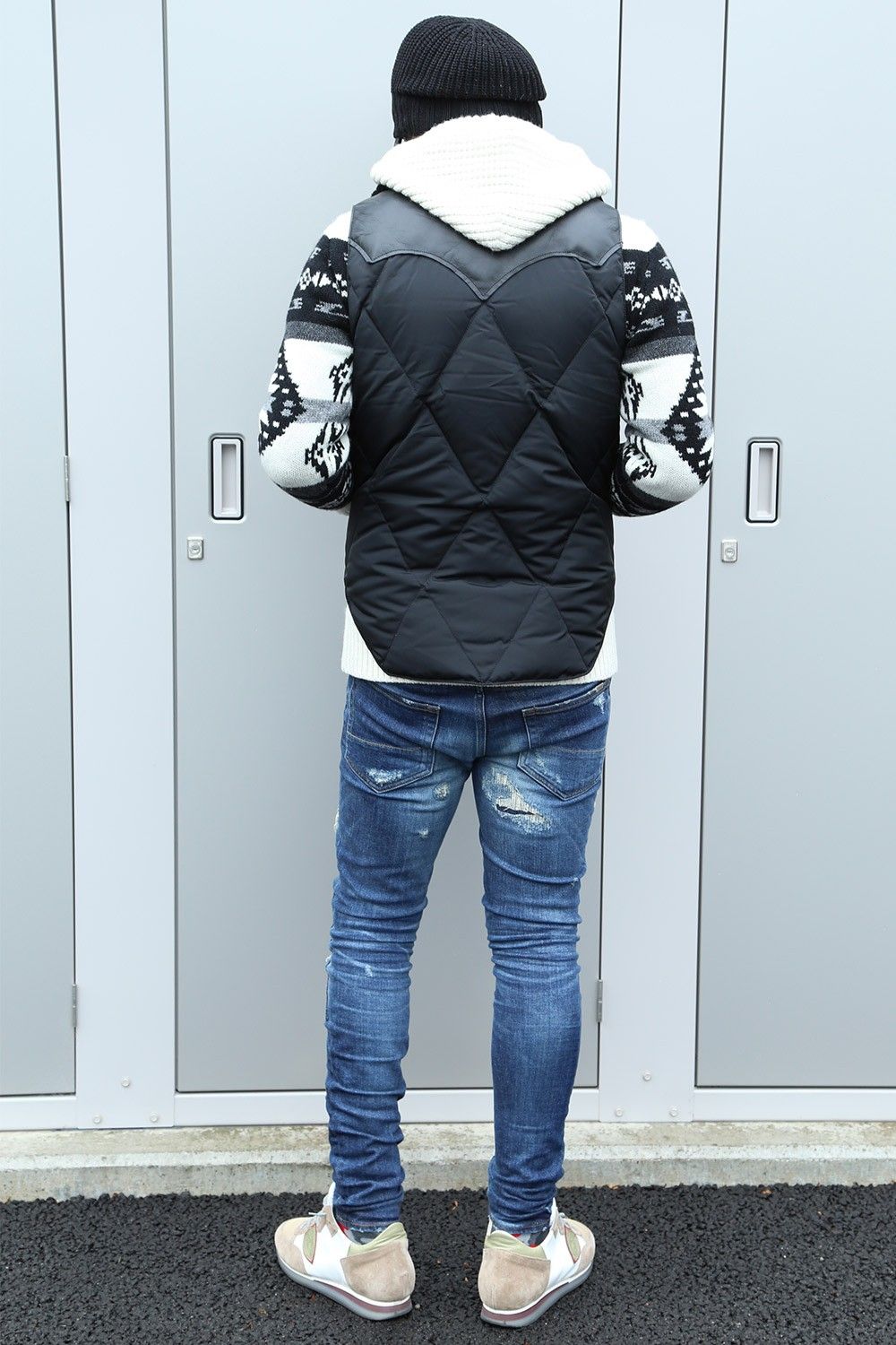 AKM × ROCKY MOUNTAIN DIA STITCH CONCHO VEST スタイル