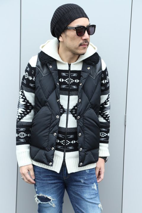 AKM × ROCKY MOUNTAIN DIA STITCH CONCHO VEST スタイル
