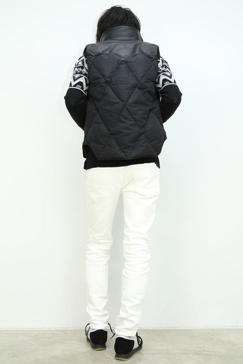 AKM - × ROCKY MOUNTAIN DIA STITCH CONCHO VEST- BLK