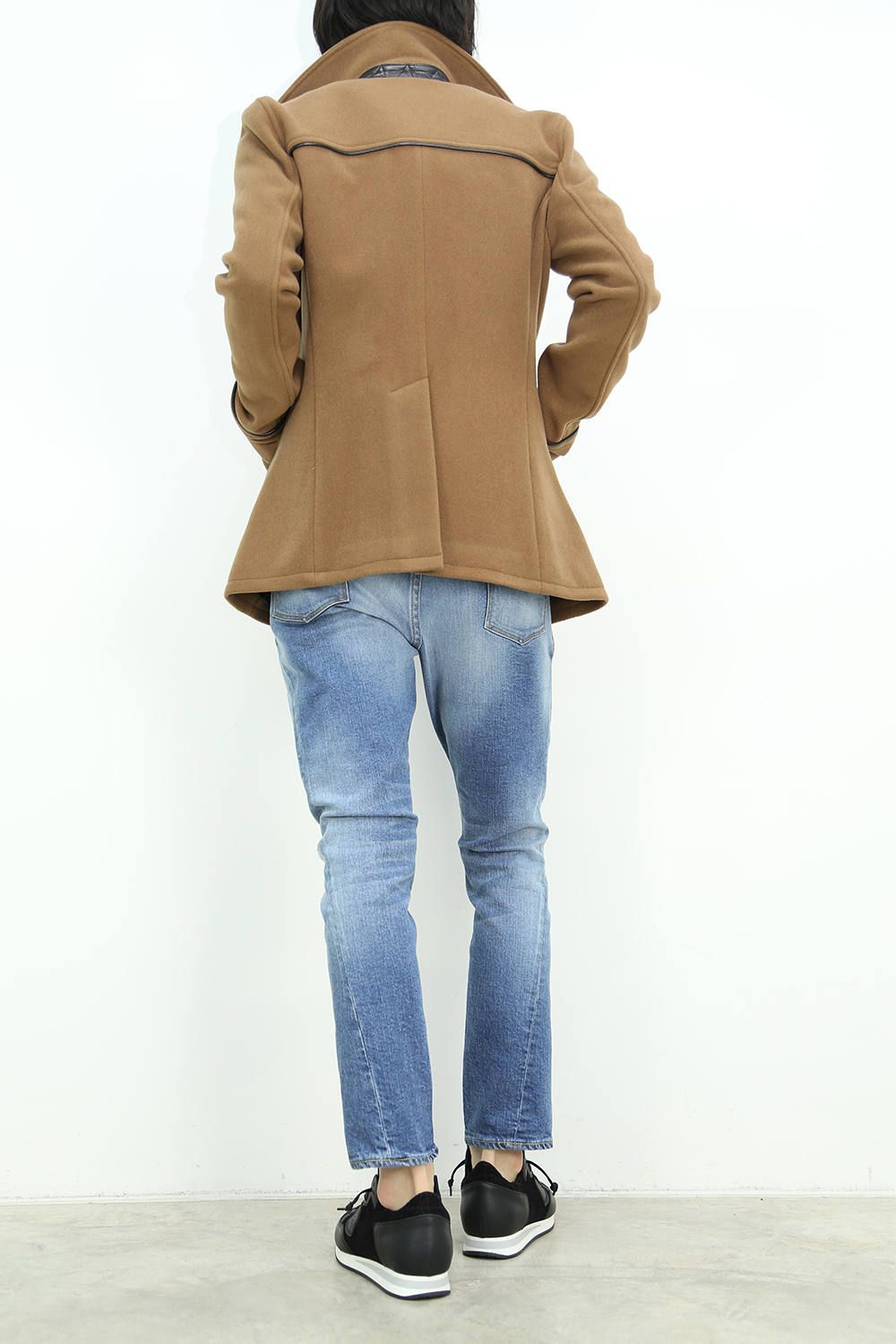 Stand-up collar