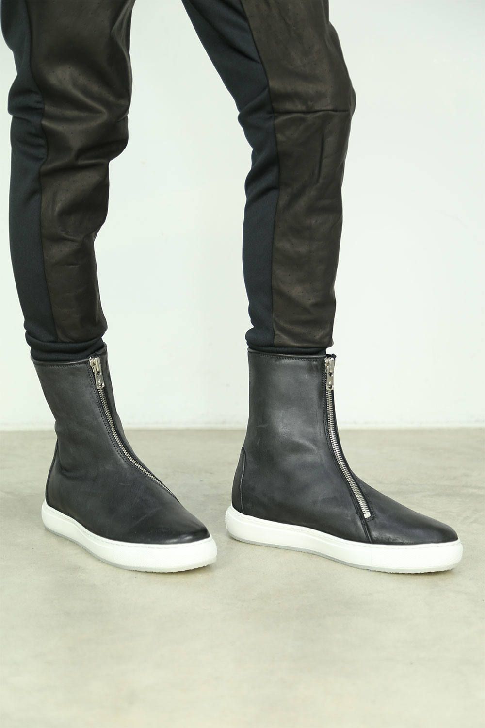 お客様リクエストコーデ 〜 RIPVANWRINKLE leather jodhpur jersey〜