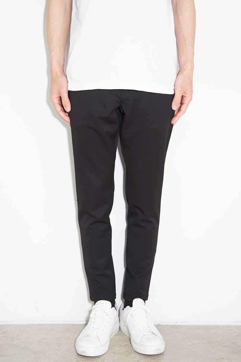 PAT TIGHT EASY PANTS / ブラック