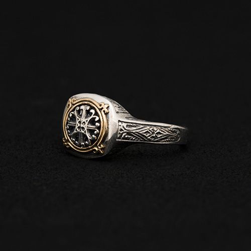 Mini Vergina Flower Ring / GR129
