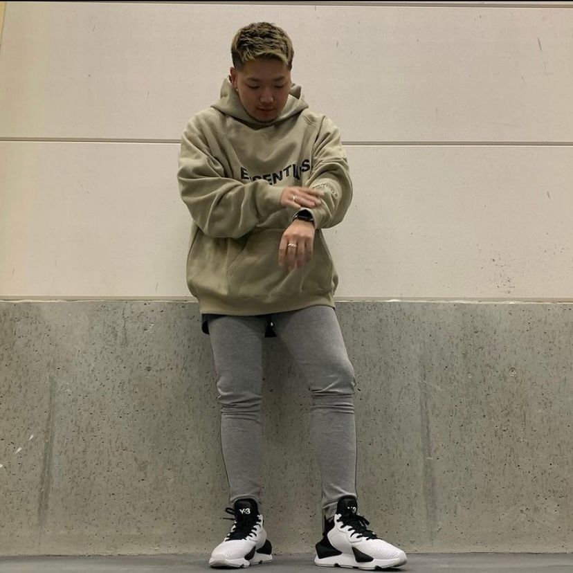 [FRONT LOGO HOODIE]