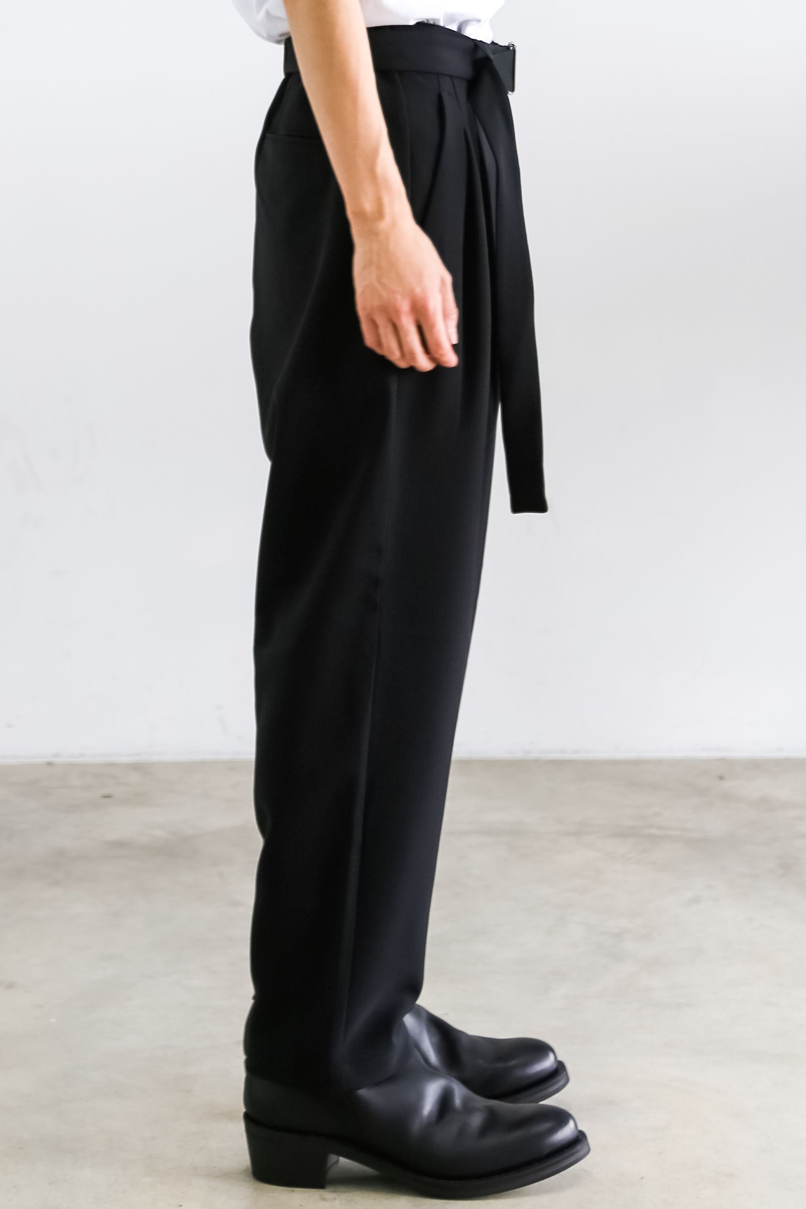 ATTACHMENT - PE STRETCH DOUBLE CLOTH TWO PLEATS TAPERED FIT