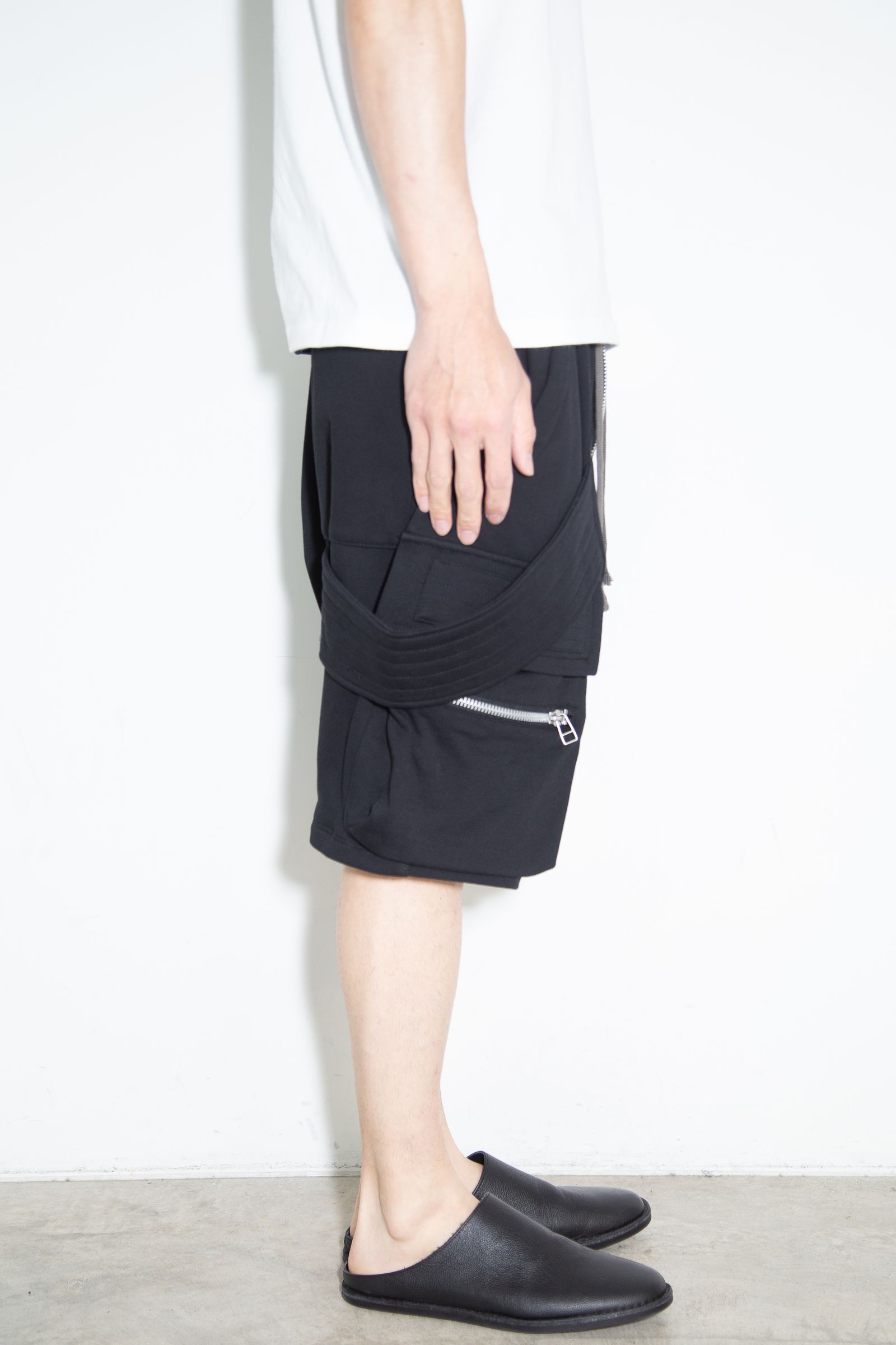 ベルトカーゴスウェットサルエルショーツ / Belt Cargo Sweat Sarouel Shorts / ブラック / ag-9046