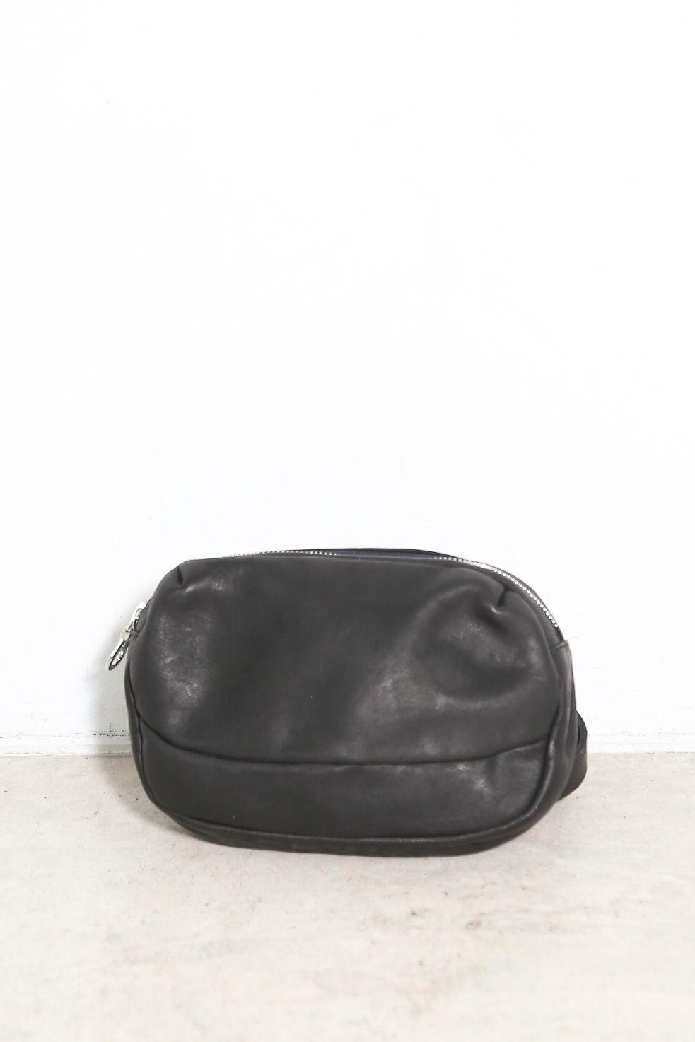 ISAMU KATAYAMA BACKLASH - DOUBLE SHOULDER GARMENT-DYED SHOULDER POUCH / ブラック  | Tempt