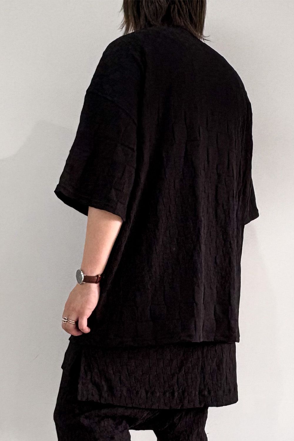 GRADIENT PLAID PATTERN JUMBO TEE / ブラック