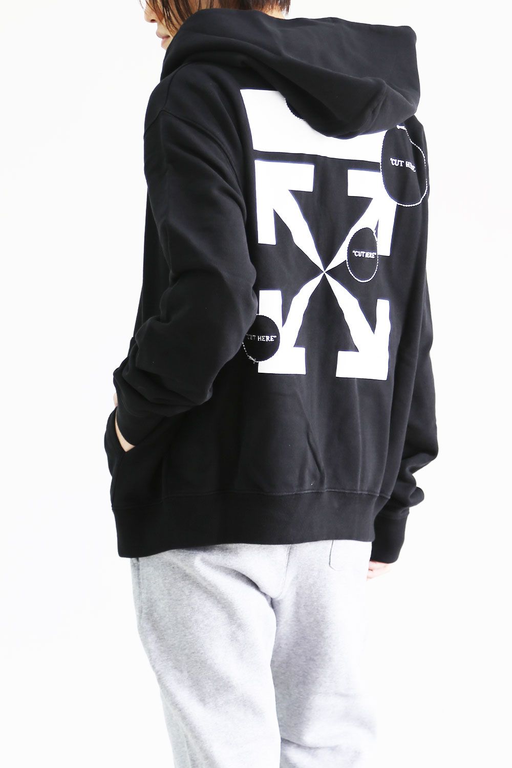 OFF-WHITE - CUT HERE SLIM ZIP HOODIE / ブラック | Tempt