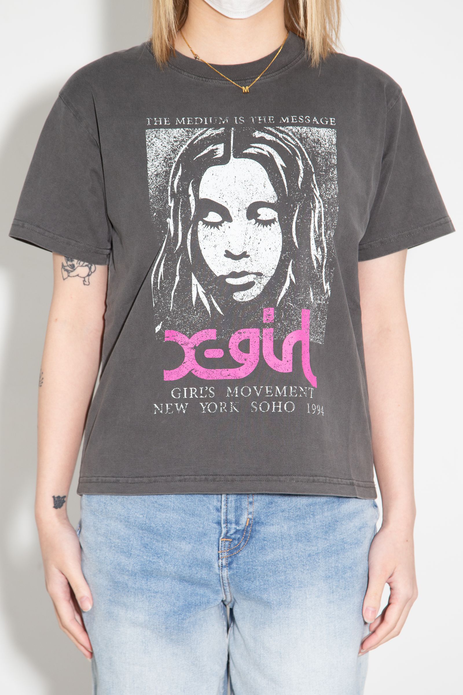 FADED FACE S/S TEE / ブラック