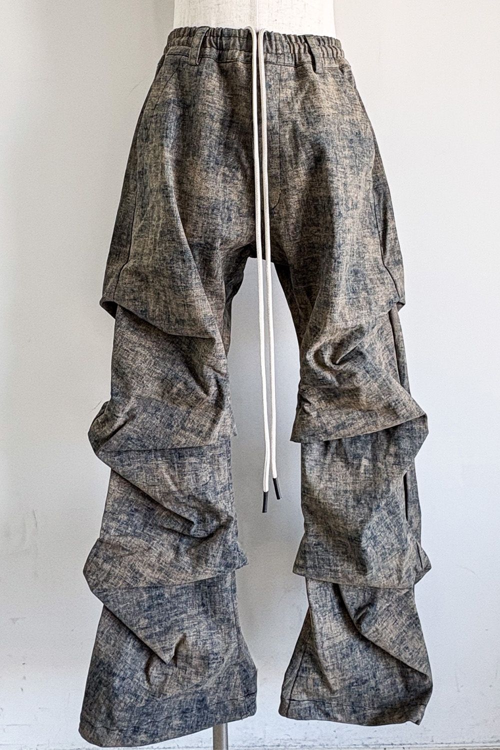 [ラスト1点 サイズ2] BLENDED SHADES DENIM TUCK BOOTS CUT PT / スチールブルー