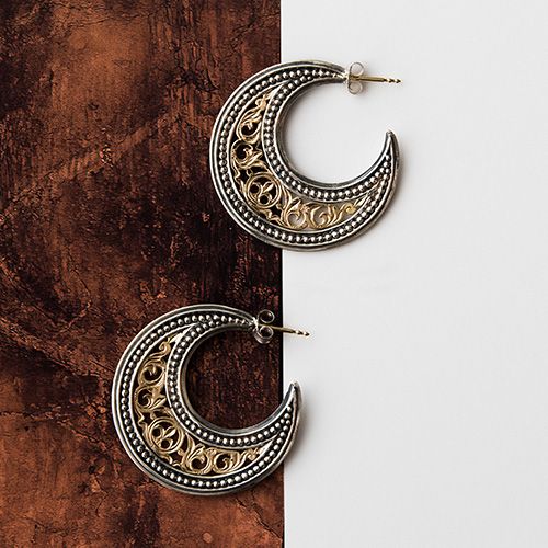 Garden Shadows Medium Hoop Earrings / GA018