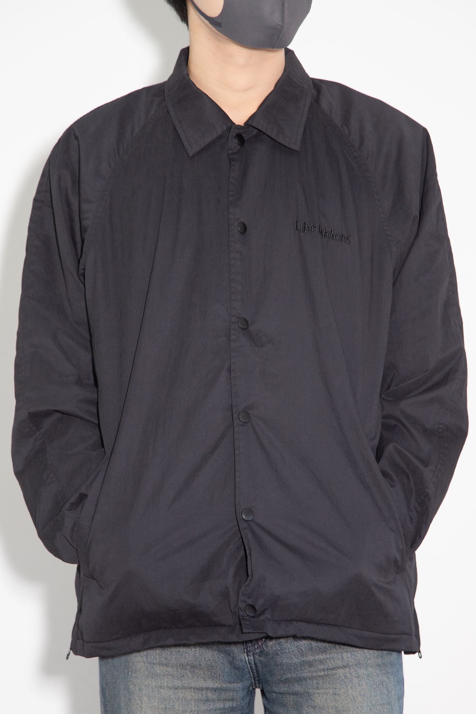 PEACH SKIN COACH JACKET / ブラック