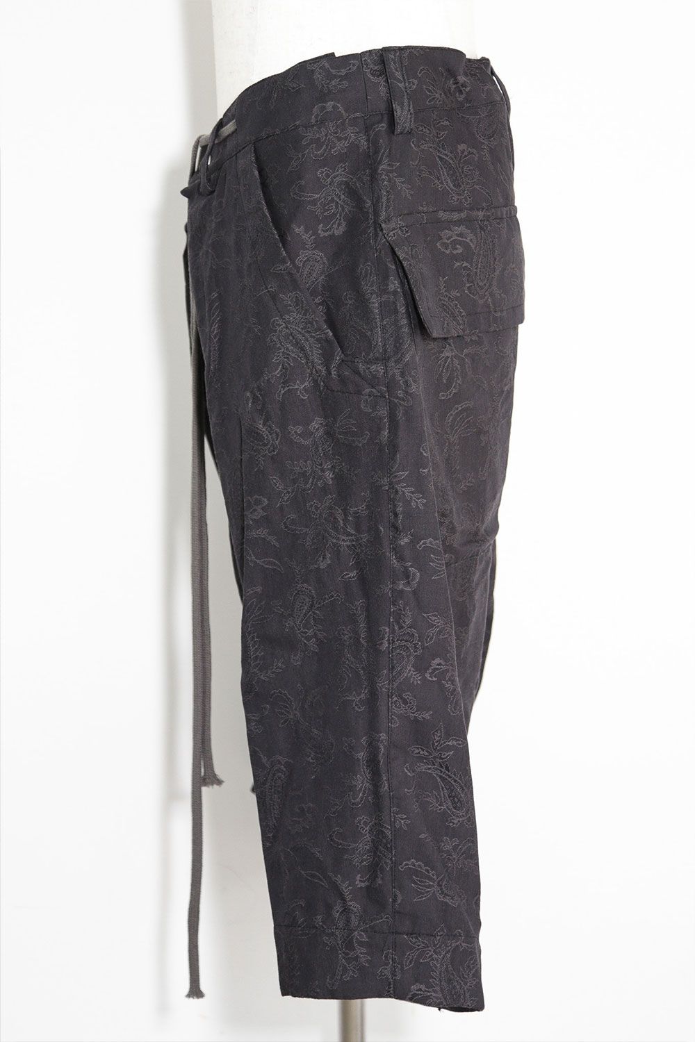 [ラスト1点 サイズ1] ペイズリー袴タックショーツ / Paisley Front Zip Tuck Shorts / ブラック / ag-9061-1
