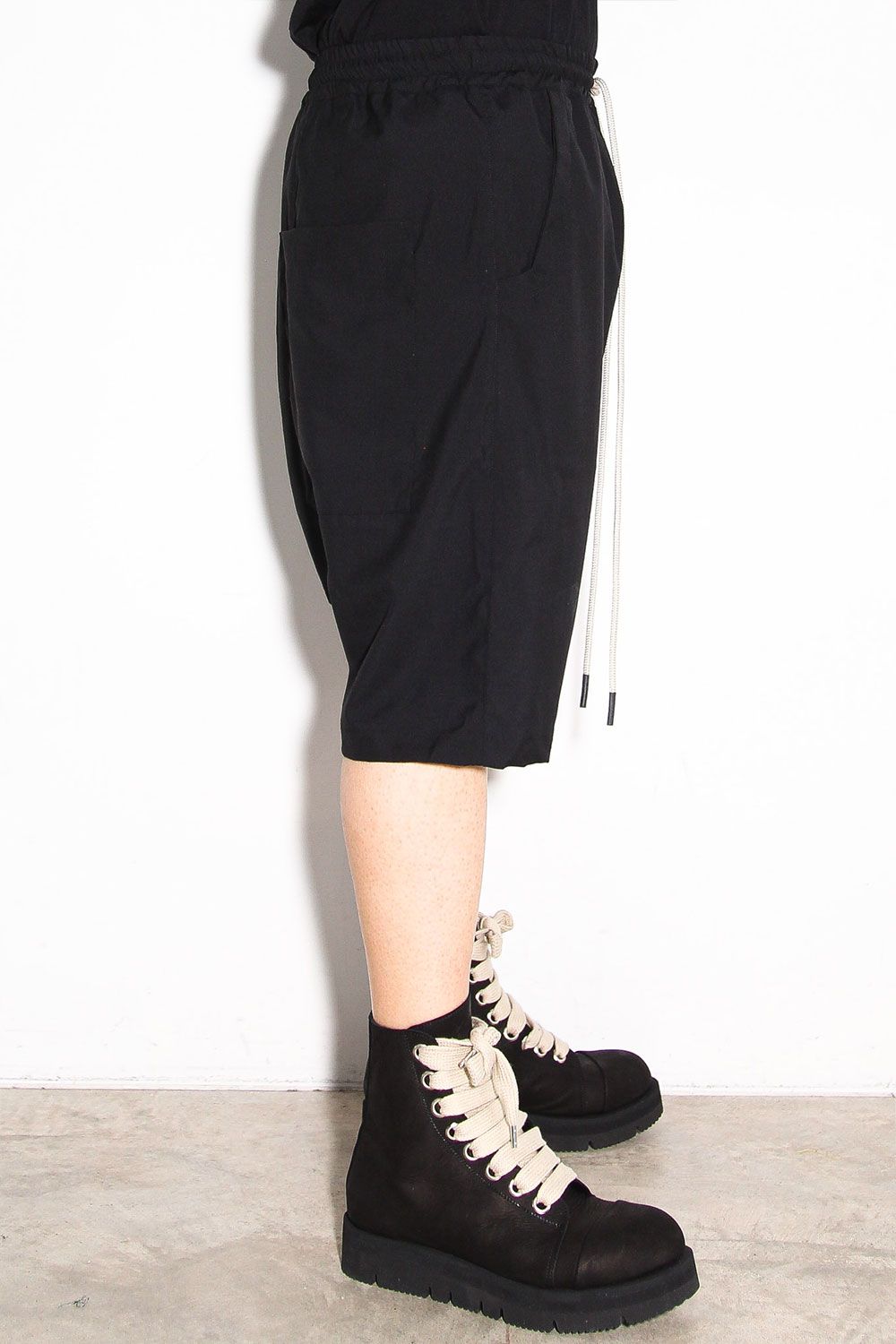 サマーウールサルエルショーツ / Summer Wool Sarouel Shorts / ブラック / ag-11042