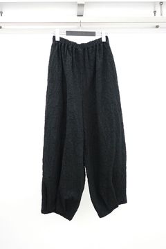 Tucked Hem Wide Easy Pants / ブラック