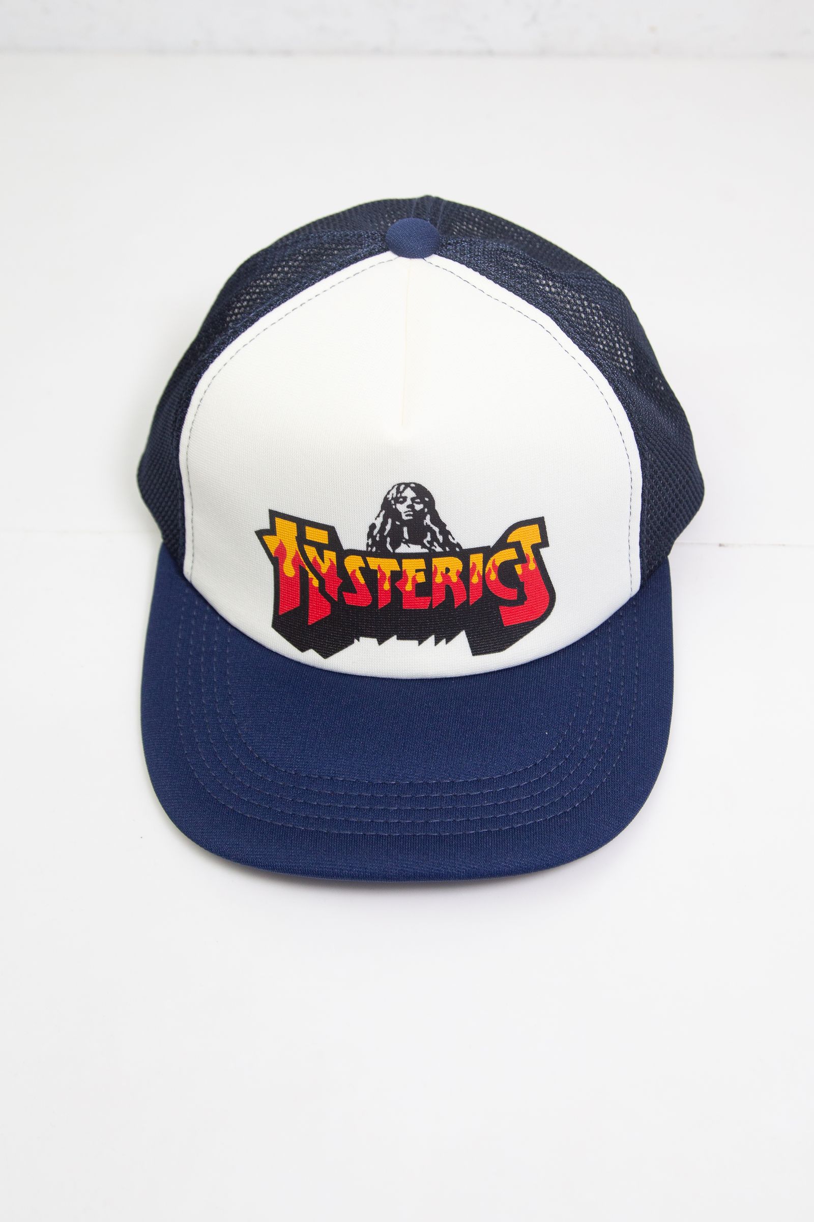[購入は1人1点まで] BAD ASS FIRE LOGO メッシュキャップ / ネイビー