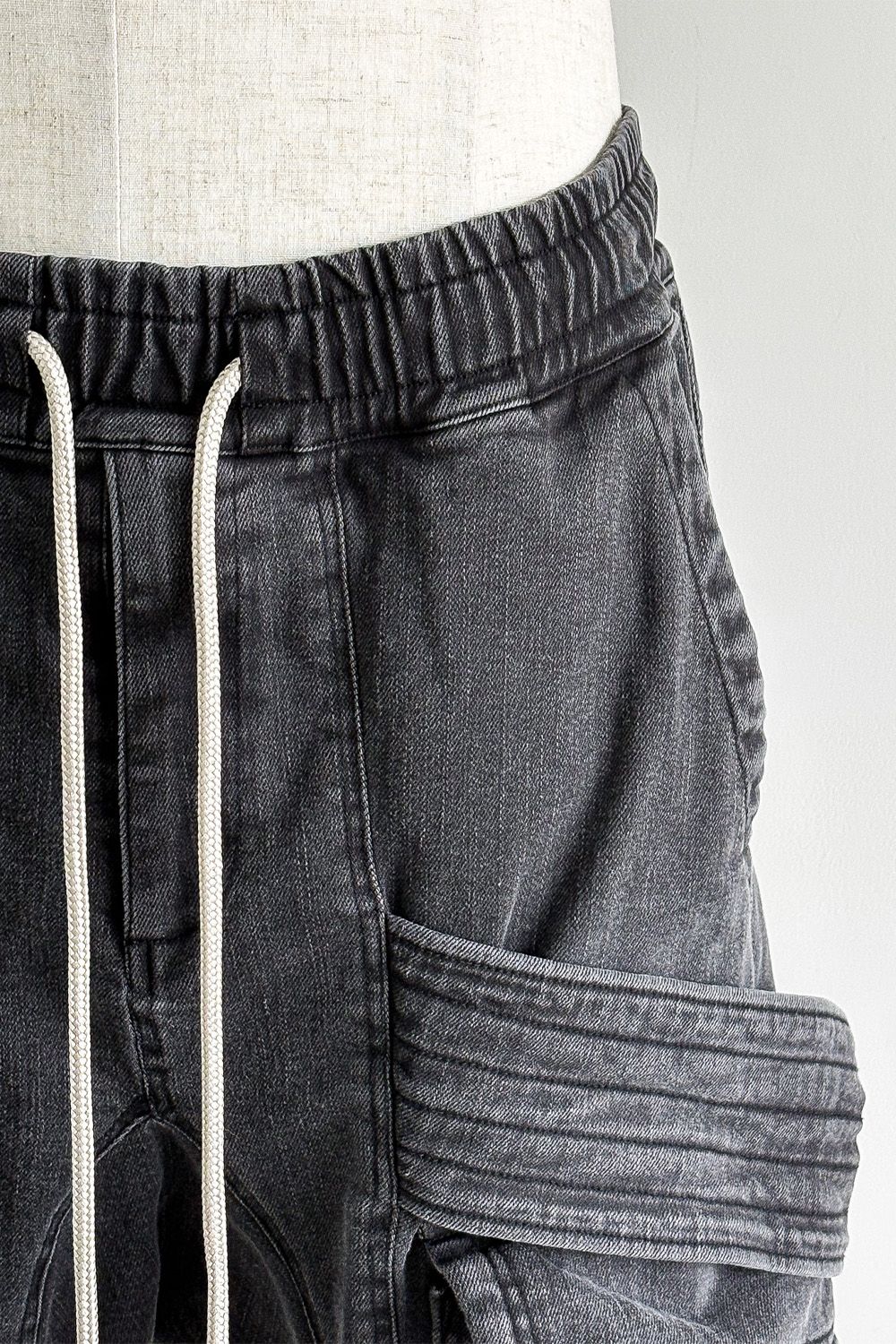 サルエルカーゴスキニーデニム / Indigo Denim Cargo Sarouel Skinny / ダメージブラック / ag-6036-2