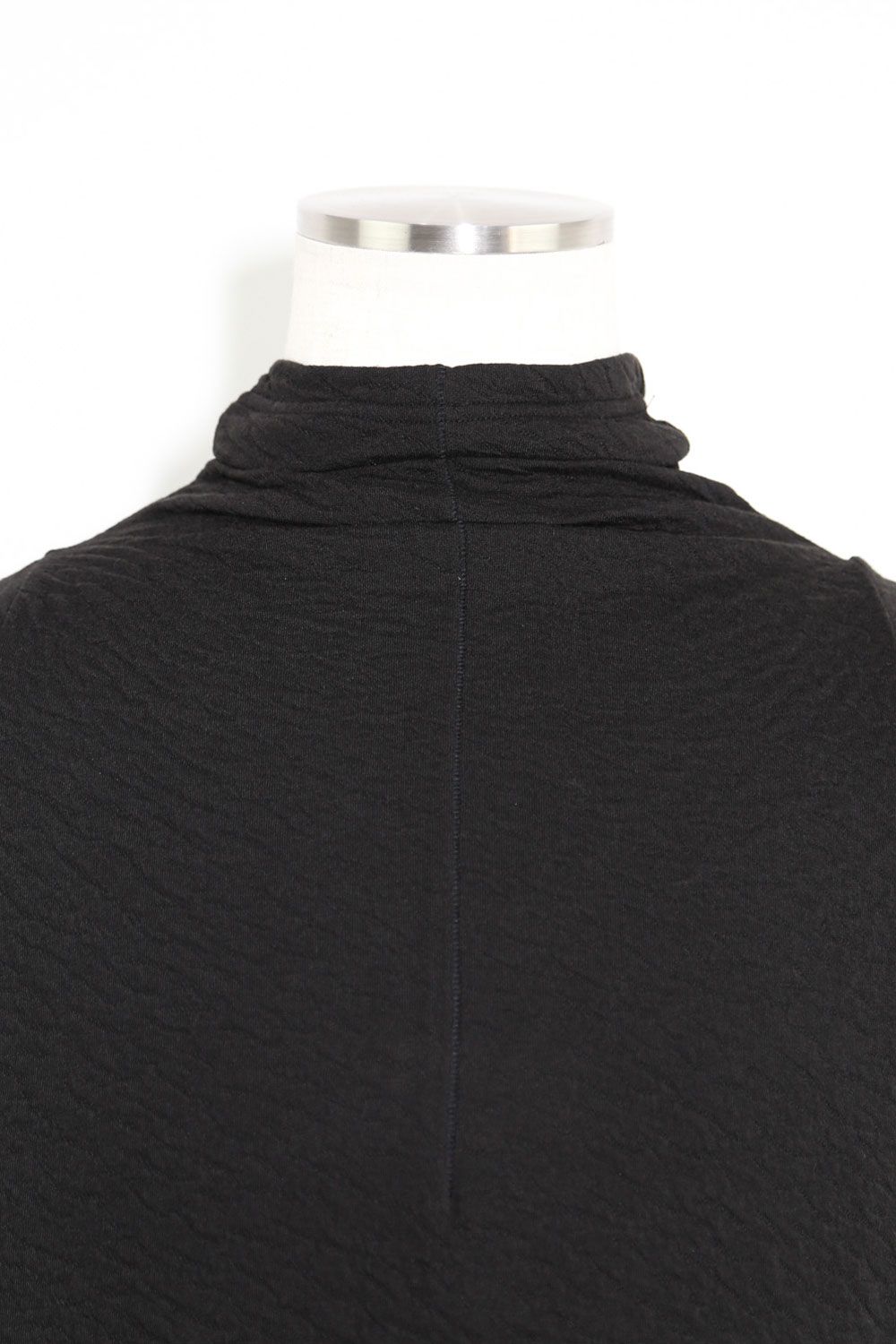MOCK NECK LONG SLEEVE T-SHIRT 223-303 / シボ加工モックネックロングスリーブTee / ブラック