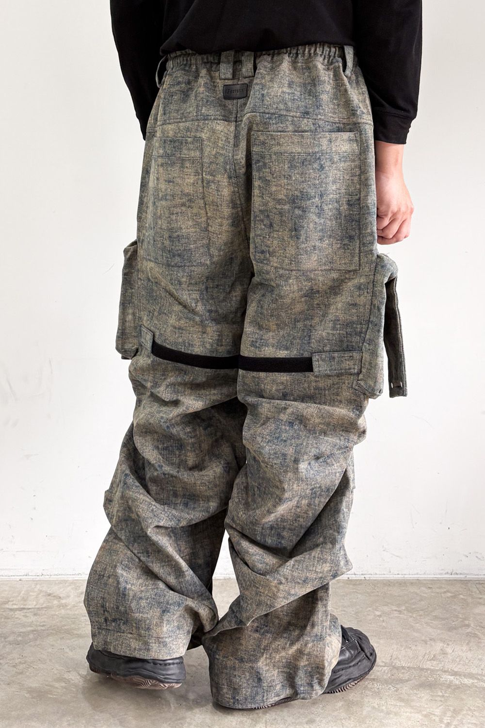 BLENDED SHADES DENIM CARGO TUCK WIDE PT / スチールブルー