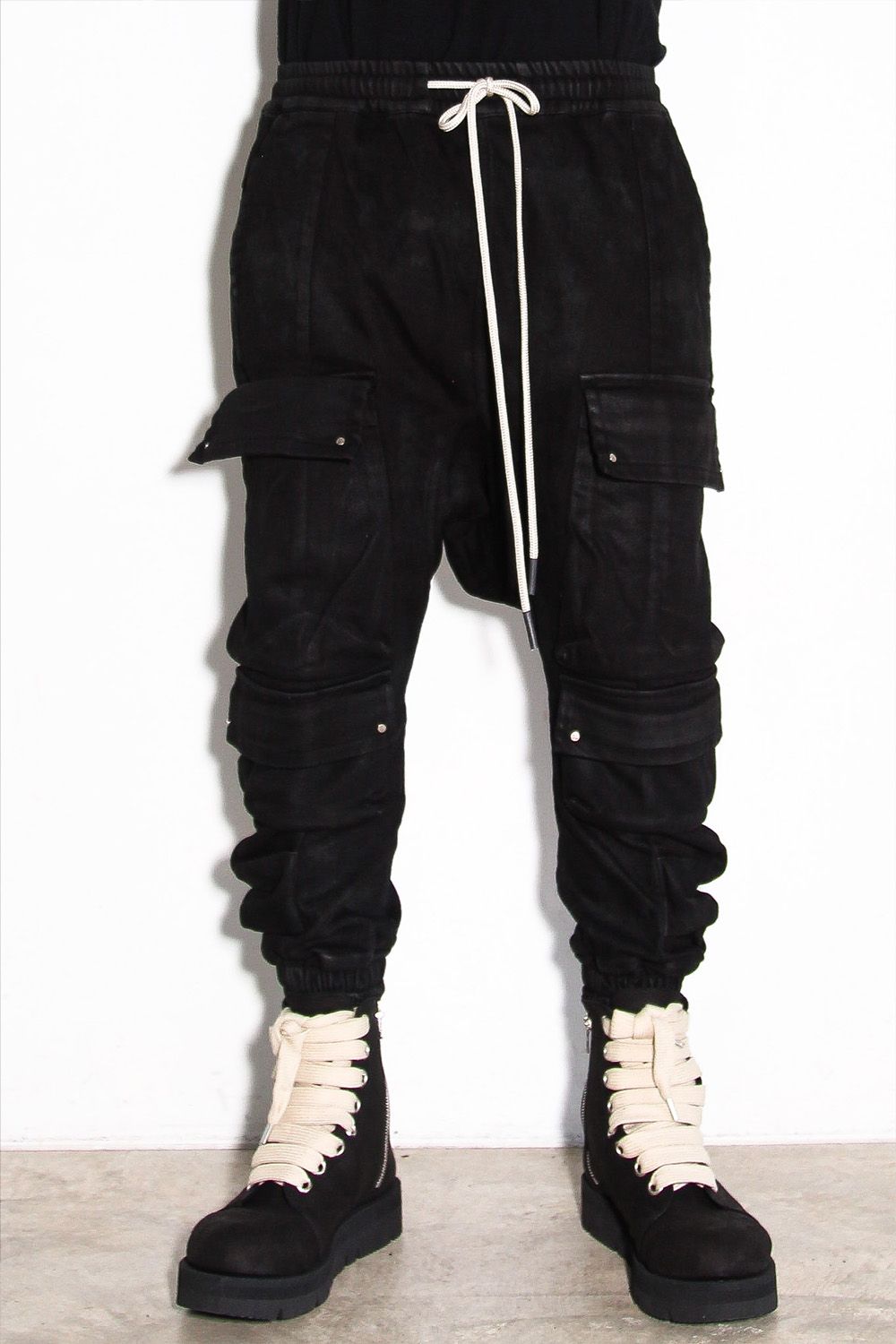 [ラスト1点 サイズ3] 【コーティングあり】サルエルカーゴジョガーパンツ / COATED SAROUEL CARGO JOGGER DENIM / ブラック / ag-12042-1