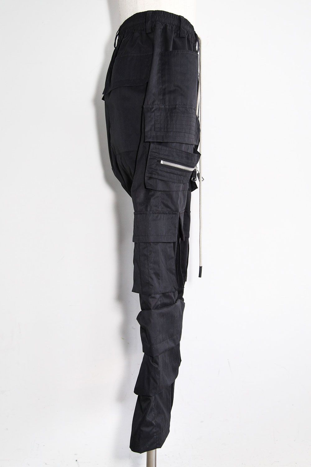 [ラスト1点 サイズ1] ナイロンカーゴサルエルイージーパンツ / Nylon Cargo Sarouel Easy Pants / ブラック / ag-11022-2
