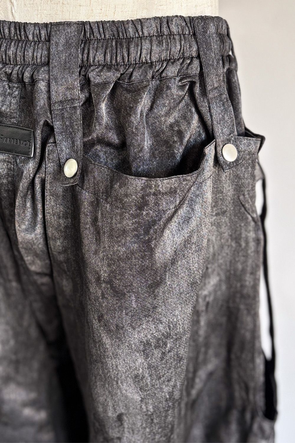 PARACHUTE CARGO WIDE / ブラック