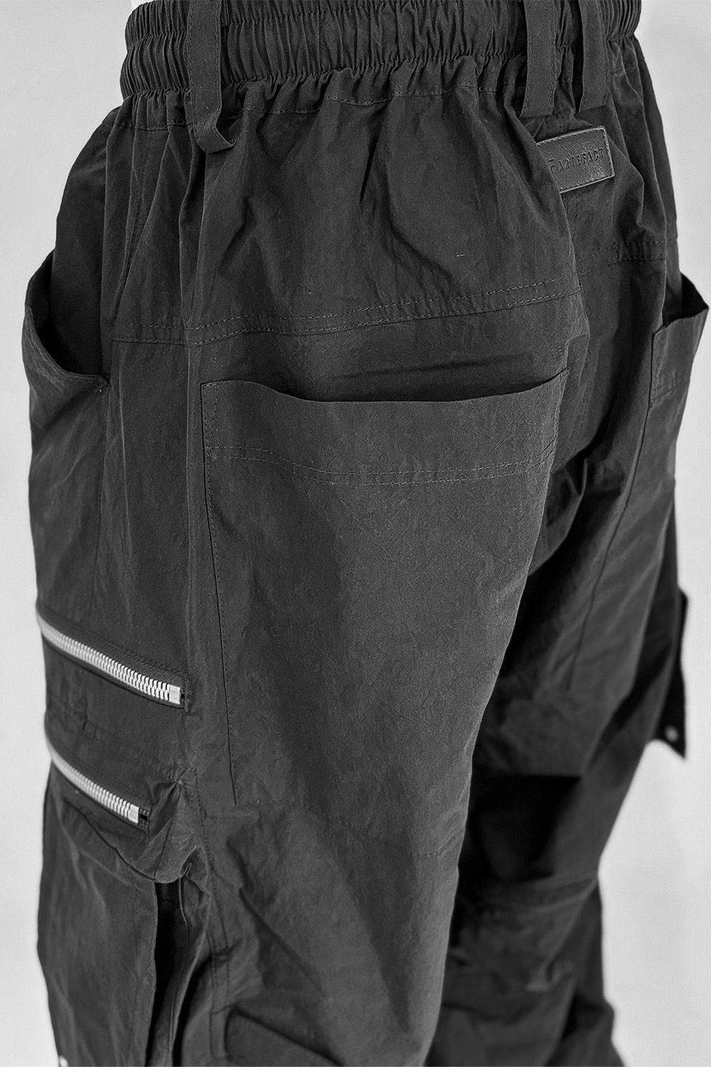 CARGO TUCK WIDE / ブラック