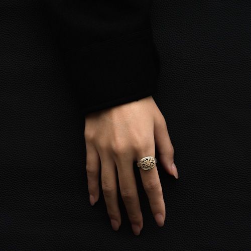 Garden Shadows Cushion Ring / GR109