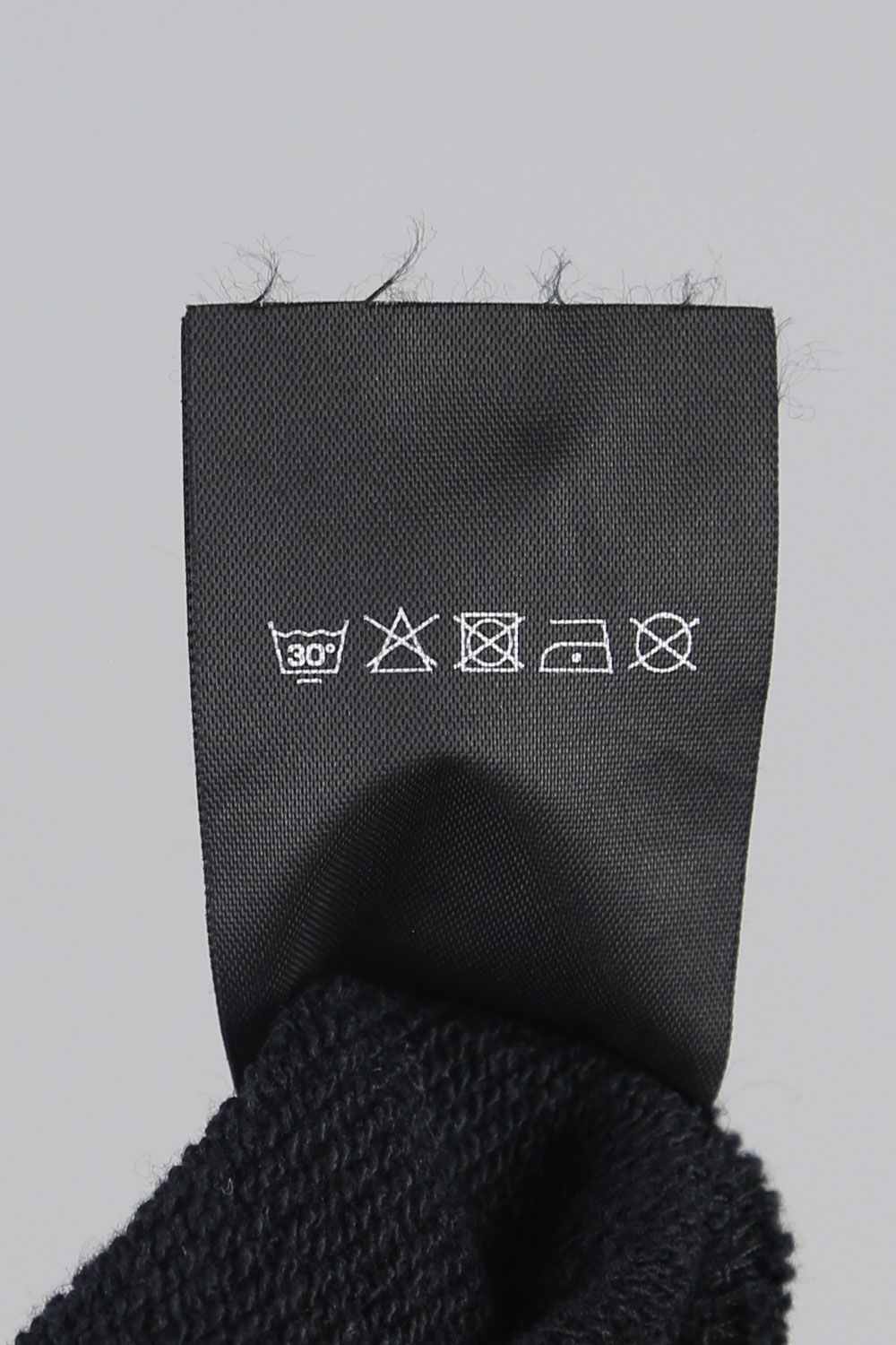 [ラスト1点 サイズL] WORLD TOUR LOGO HOODIE / ブラック×レッド