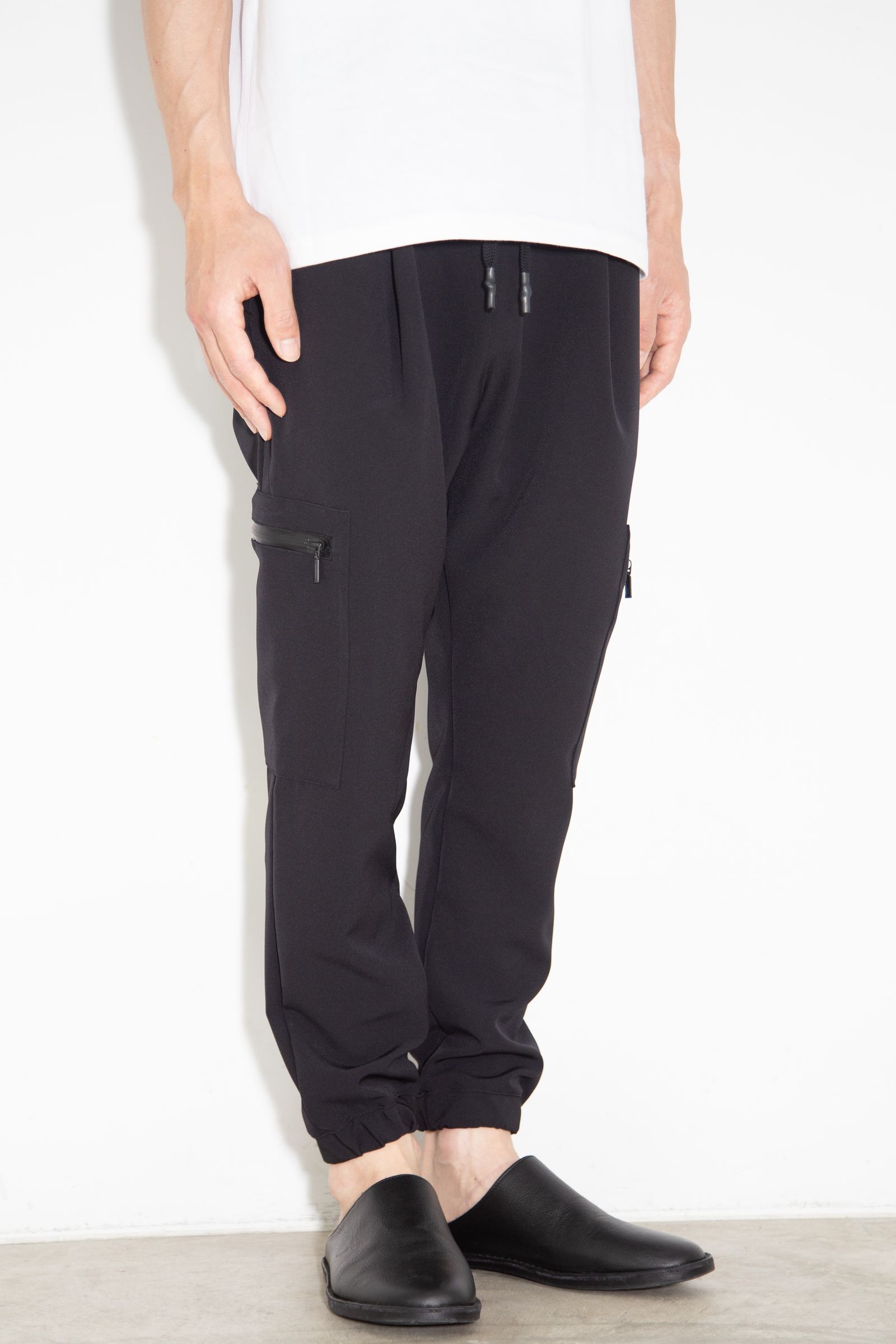 [ラスト1点 サイズS] STRETCH POLYESTER PANTS / ブラック