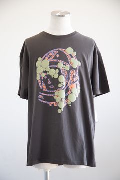 【BILLIONAIRE BOYS CLUB】BB HELMET T-SHIRT / ASPHALT