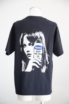 GRAFFITI GIRL Tシャツ / ブラック
