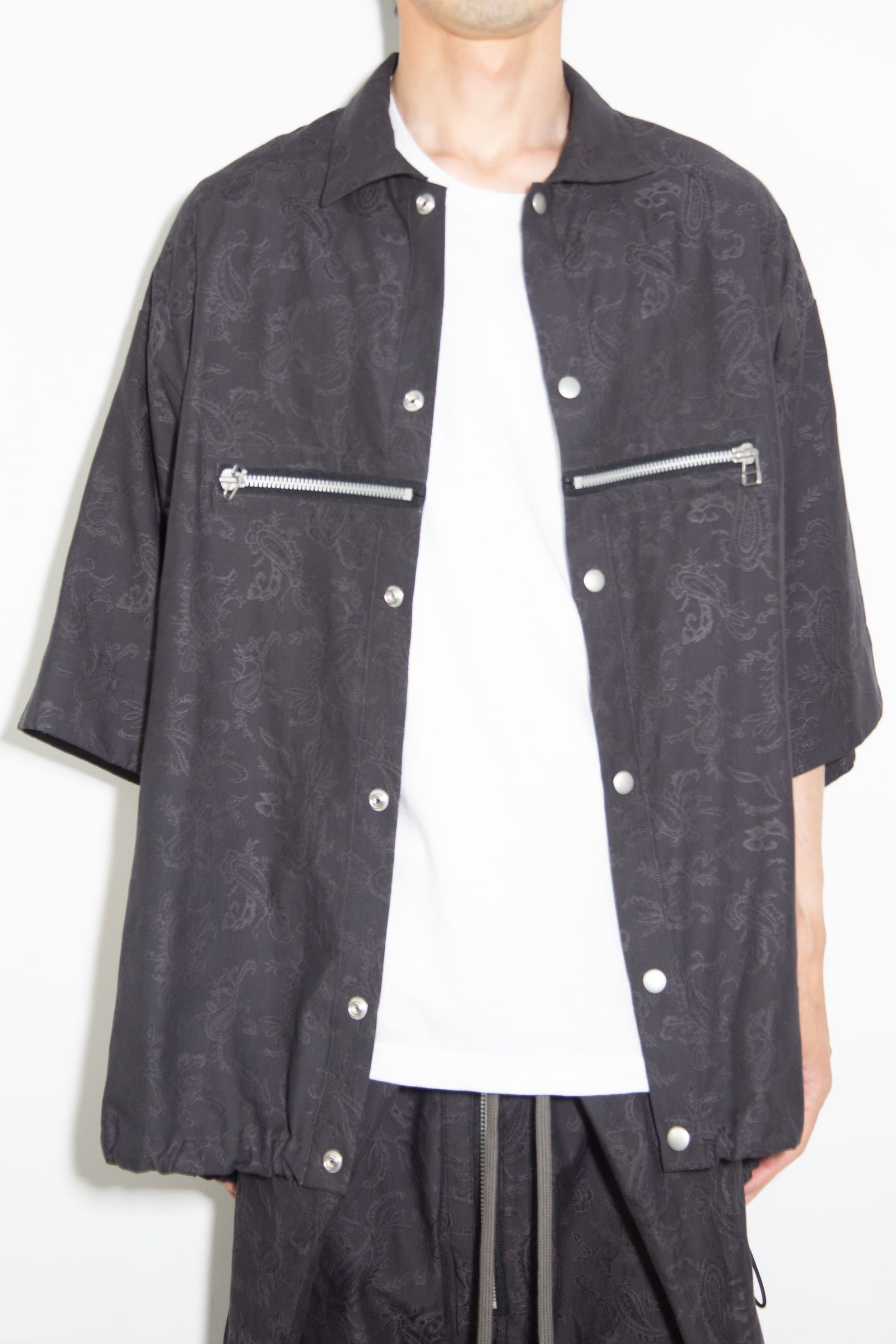 ペイズリー柄ハーフスリーブシャツ / Paisley Front Zip Harf Sleeve Shirts / ブラック / ag-9060-1