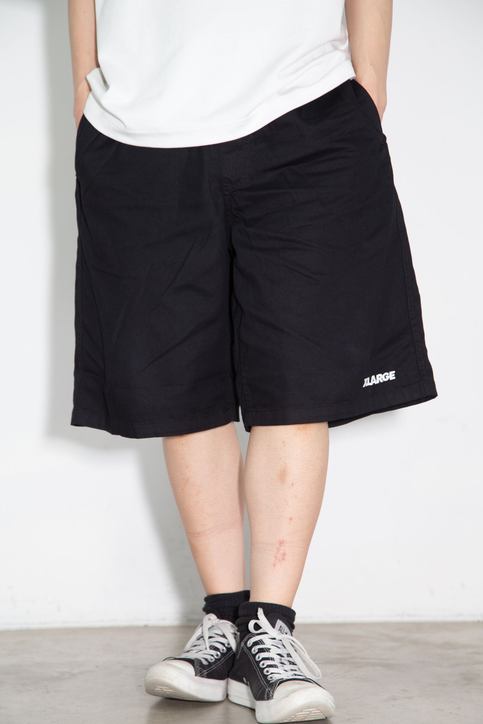 LOOSE EASY SHORT PANTS / ブラック