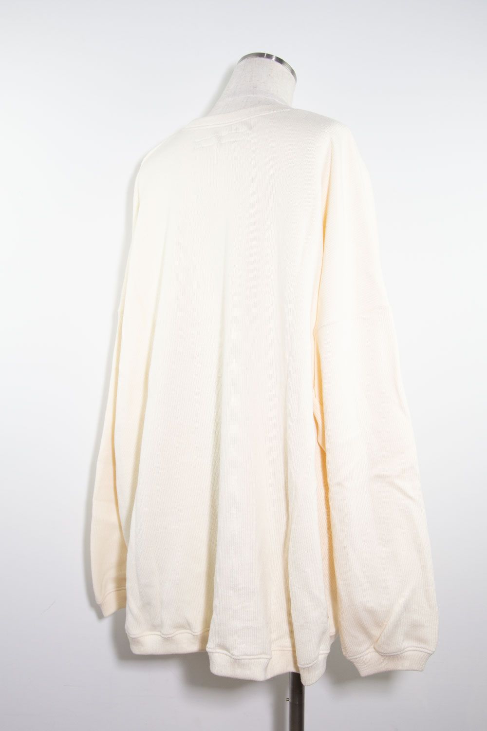 オーバーサイズニットプルオーバー / Over Sized Knit Pullover / アイボリー