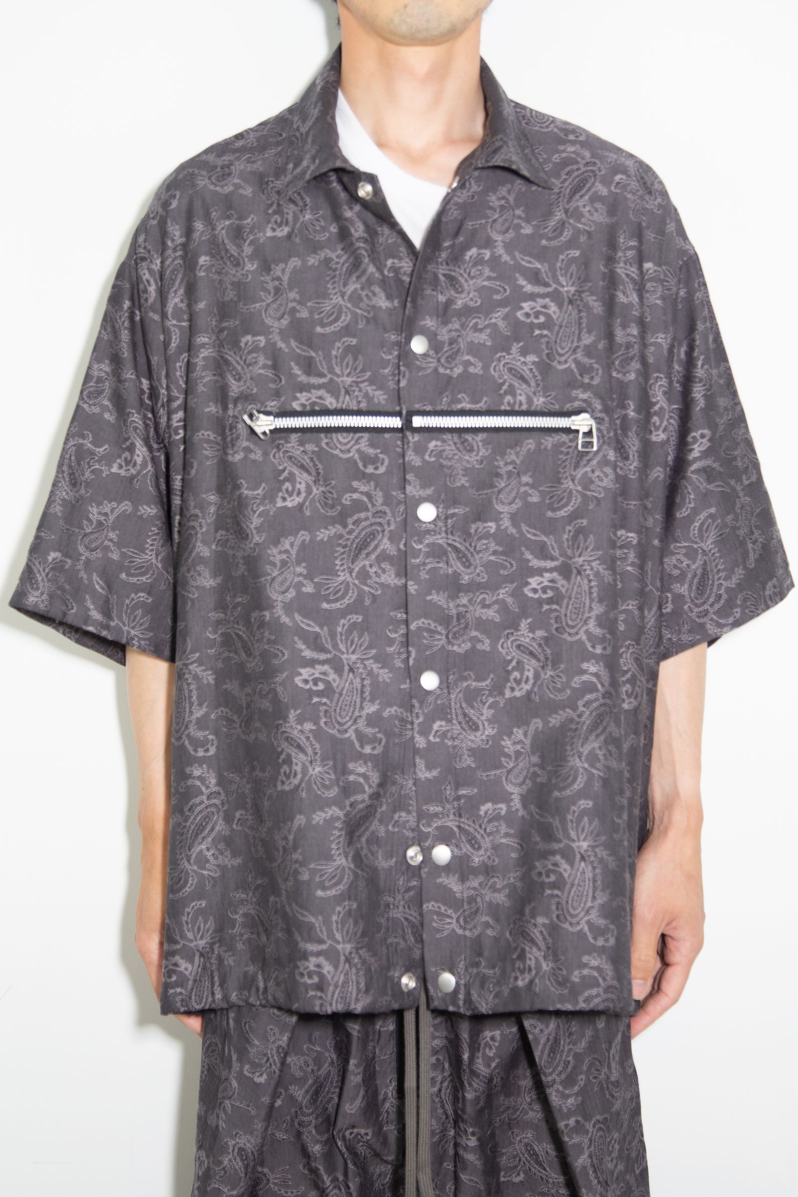 ペイズリー柄ハーフスリーブシャツ / Paisley Front Zip Harf Sleeve Shirts / ダークグレー / ag-9060-1
