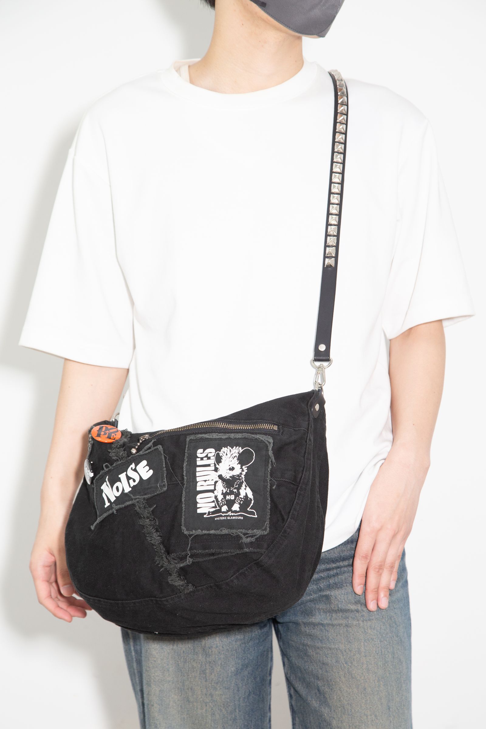 STUDSベルト ショルダーバッグ / ブラック