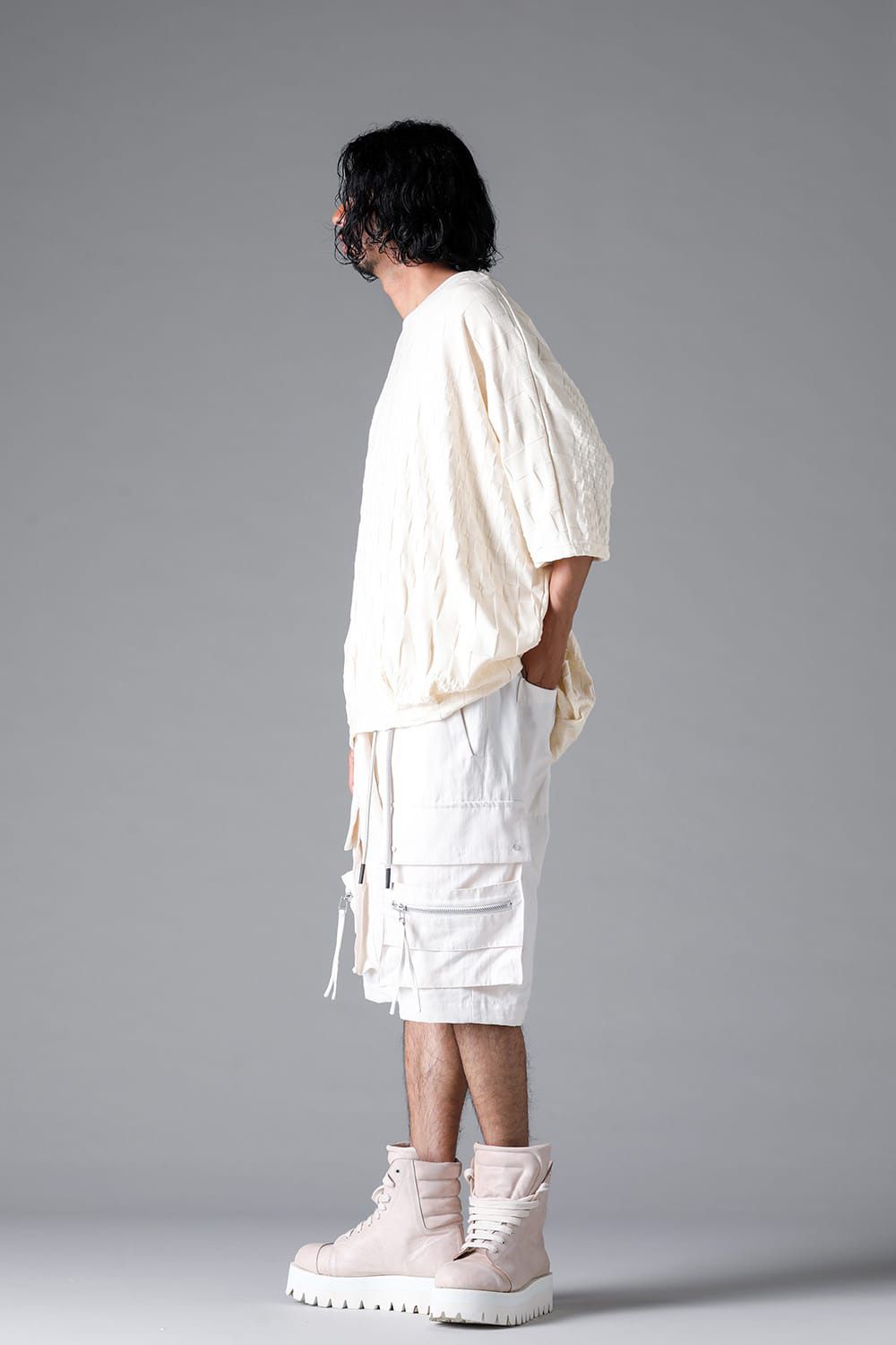 GRADIENT PLAID PATTERN DOLMAN TEE / ブラック