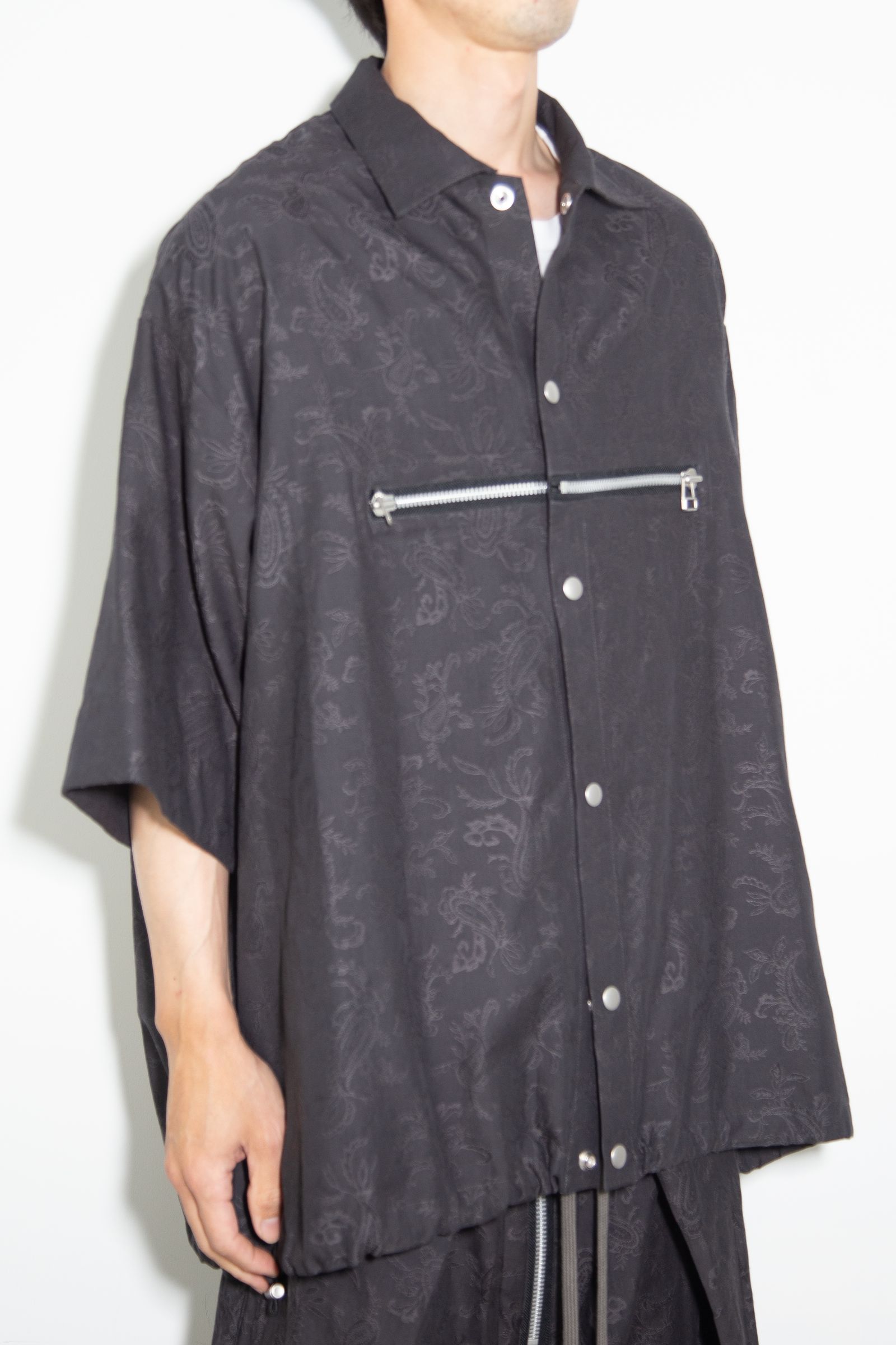 ペイズリー柄ハーフスリーブシャツ / Paisley Front Zip Harf Sleeve Shirts / ブラック / ag-9060-1